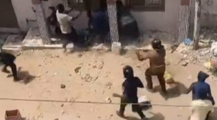 Tabaski à la Cité Fadia : Il poignarde son frère et sa sœur après une dispute sur…