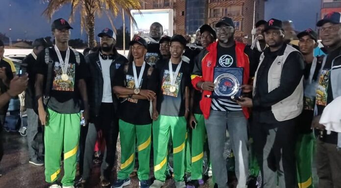 Jeux universitaires africains 2026 au Caire: la délégation guinéenne triomphalement accueillie à Conakry.